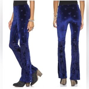 Free People Velvet Burnout Baby Bells Blue Pull On Flare Pants Size Small